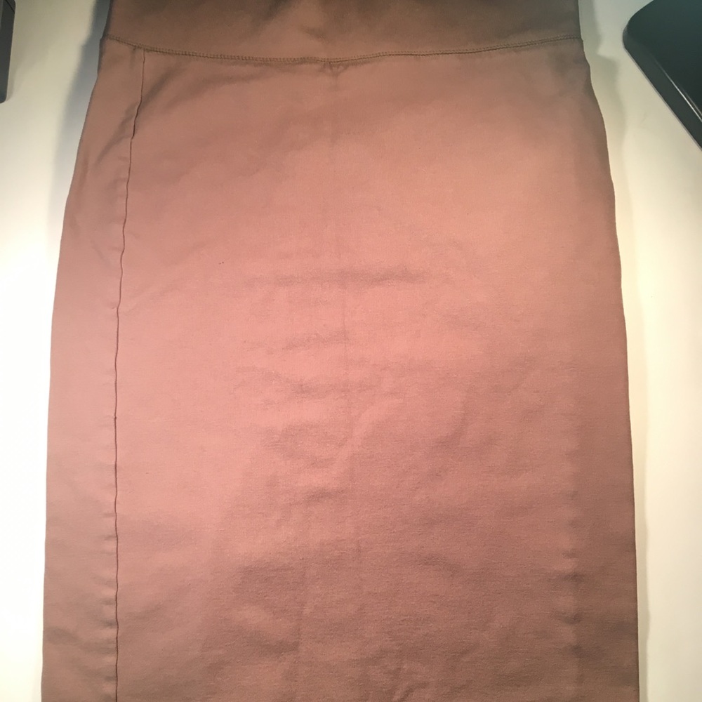 Tan tight skirt